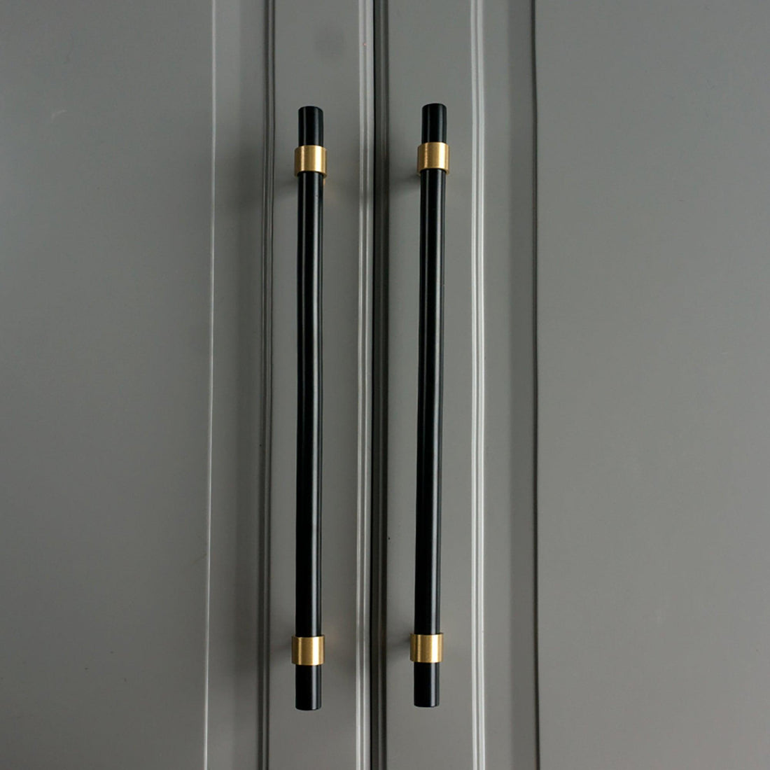Mirabella Handle Handles 500mm / Black / Brass - M A N T A R A