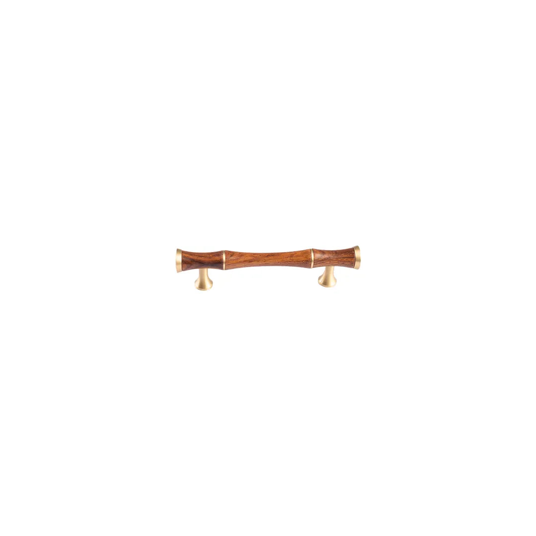 Titus Handle