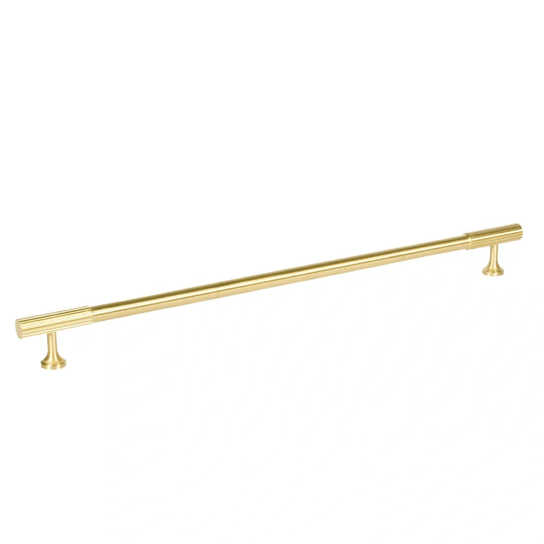 The Mantara B-0051 Oro handle is a modern brass Handle in polished Gold perfect for doors, drawers, and cabinets.