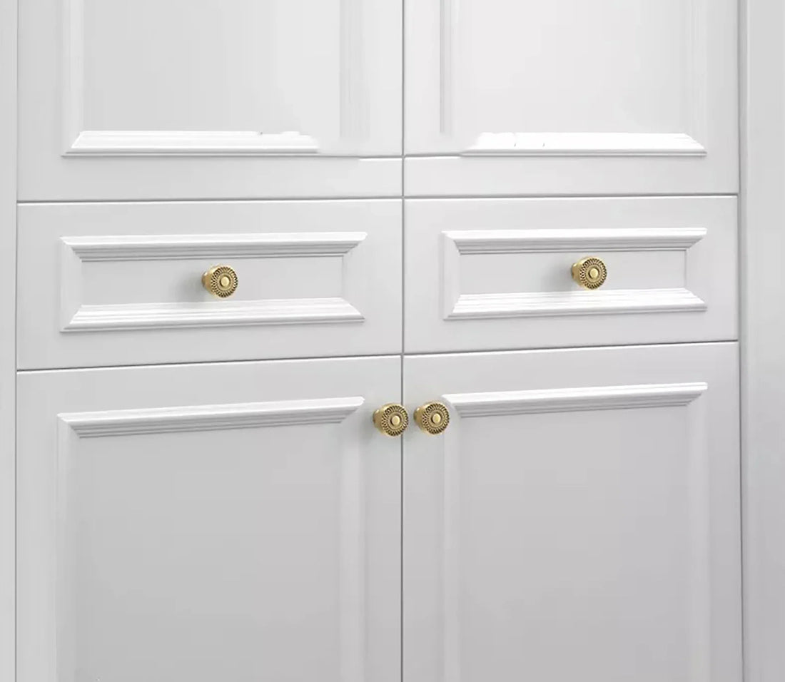 The Mantara B-0032 Karna Knob is a modern polished brass knob in gold, ideal for main doors, kitchens, drawers, and wardrobes.