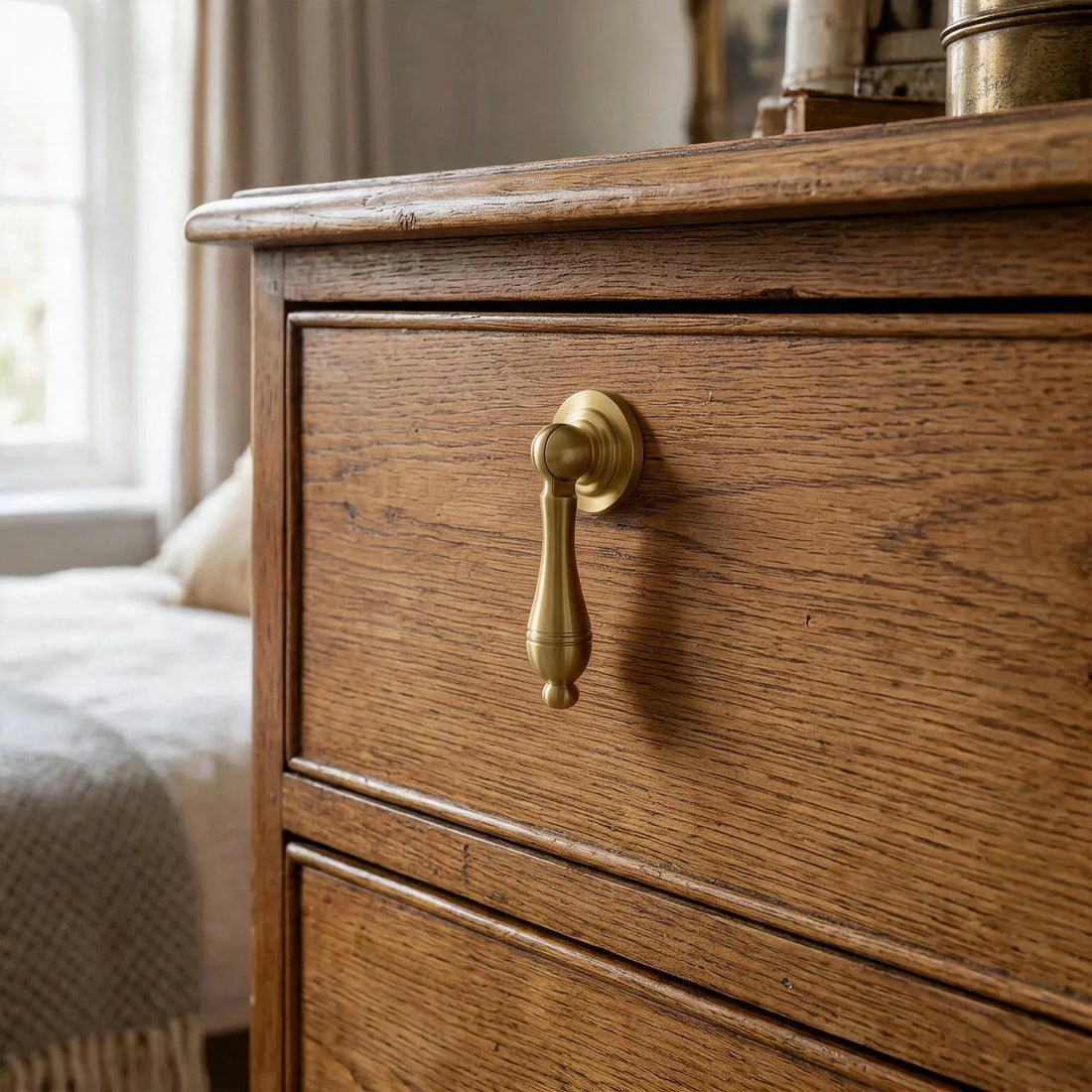 Legacy Drop Knob