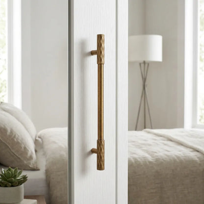 Ferra Handle