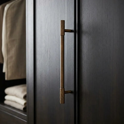 Ferra Handle