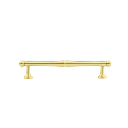 Mantara Giselle Handle B-0069 is a modern brushed brass handle in gold, ideal for cupboards and kitchens.