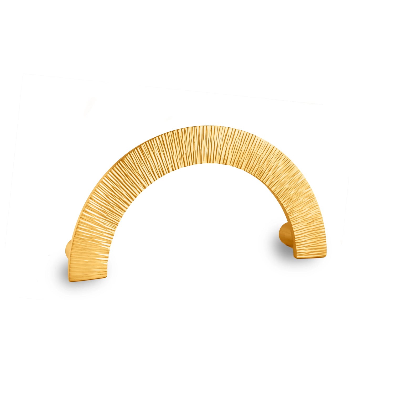 Mantara Eclipse Handle B-0103 is a modern polished brass handle in gold, perfect for doors, wardrobes, and drawers.
