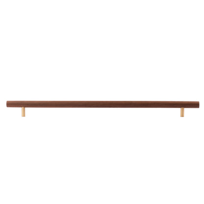 Mantara Tudor Handle W-0007 is a modern brass &amp; walnut handle in brown, ideal for main doors, wardrobes &amp; cabinets.