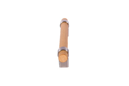 Mantara Walden Handle W-0035 is a modern zinc alloy and beech wood handle in silver ideal for kitchen and dresser drawers.