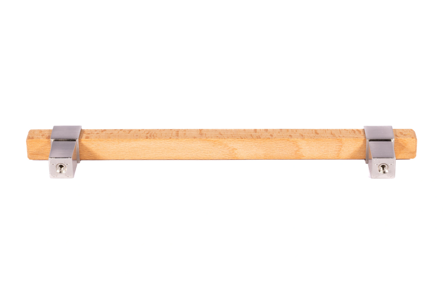 Mantara Lorien Handle W-0028 is a modern zinc and beech wood handle in silver ideal for kitchen and dresser drawers.