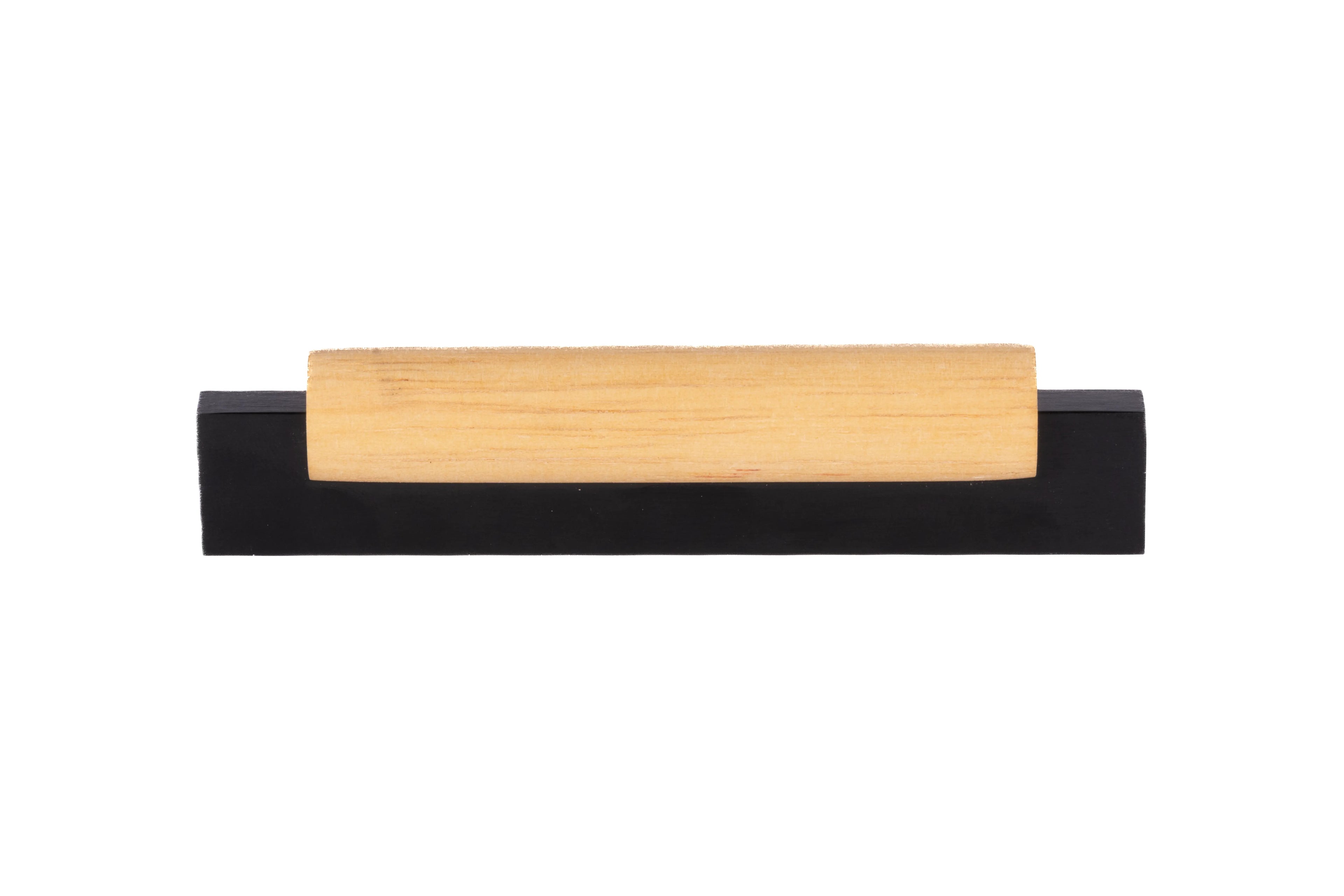 Oakley Handle