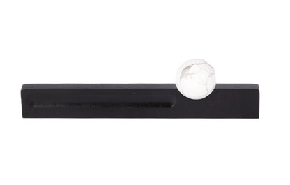 Calyx Handle