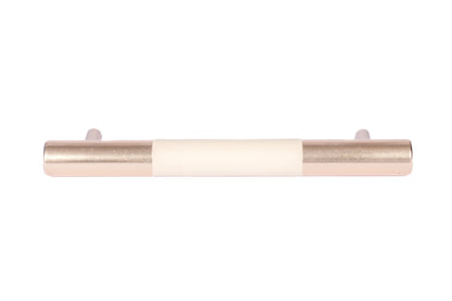 Lyra Handle