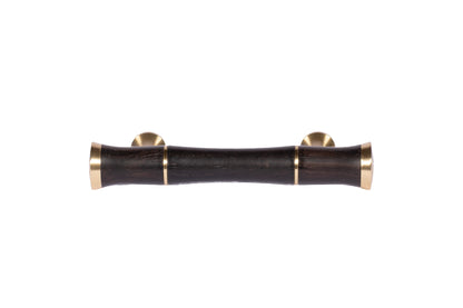 Titus Handle