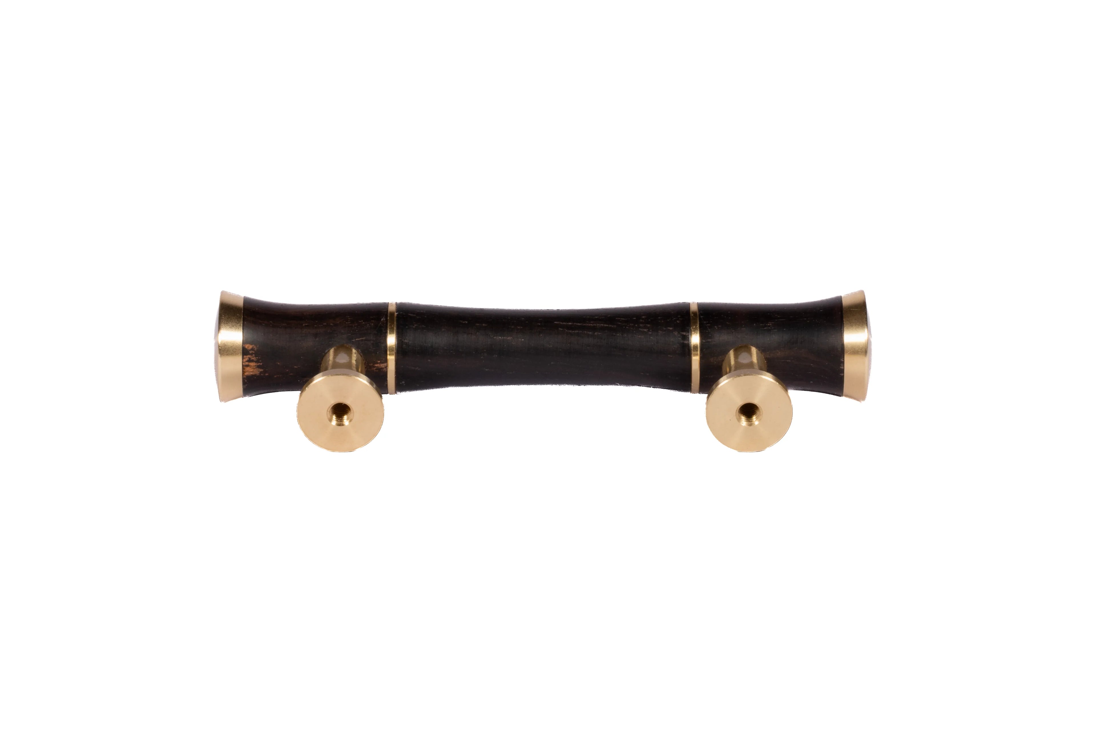 Titus Handle