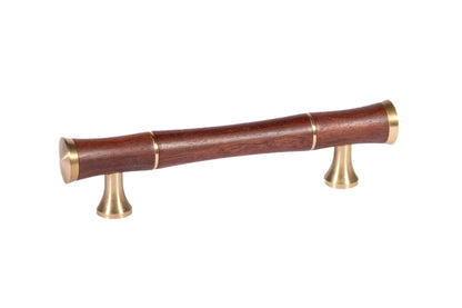 Titus Handle