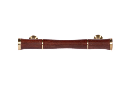Titus Handle