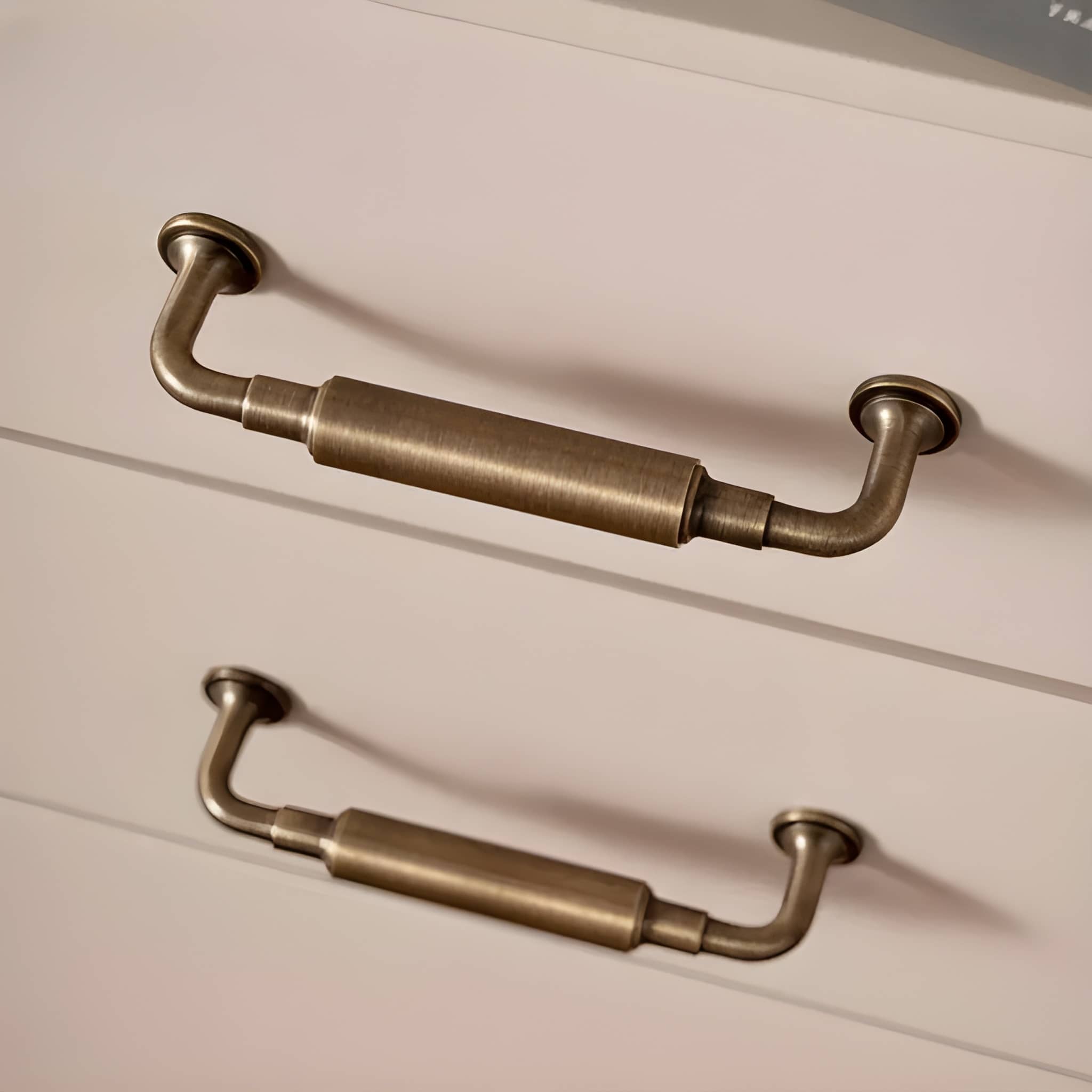 Braven Handle B-0128 brushed bronze brass furniture knob and handle, sizes 66mm 148mm 182mm, for kitchen drawers &amp; wardrobe shutters by Mantara