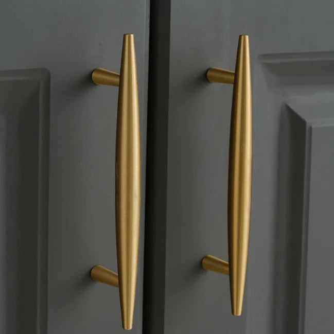Gilded T Bar Handle