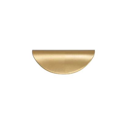 Mantara Veren Pull Handle SKU B-0161 is a modern brass handle in a brushed finish, ideal for kitchen drawers, dresser drawers, wardrobes, cabinets, and cupboards.
