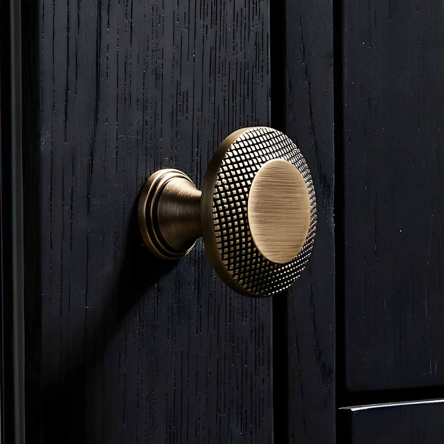 Narel Knob and Handle B-0146 brass cabinet knob &amp; handle, bronze brushed finish, sizes 32mm 150mm 180mm, suitable for kitchen drawers &amp; wardrobe units by Mantara