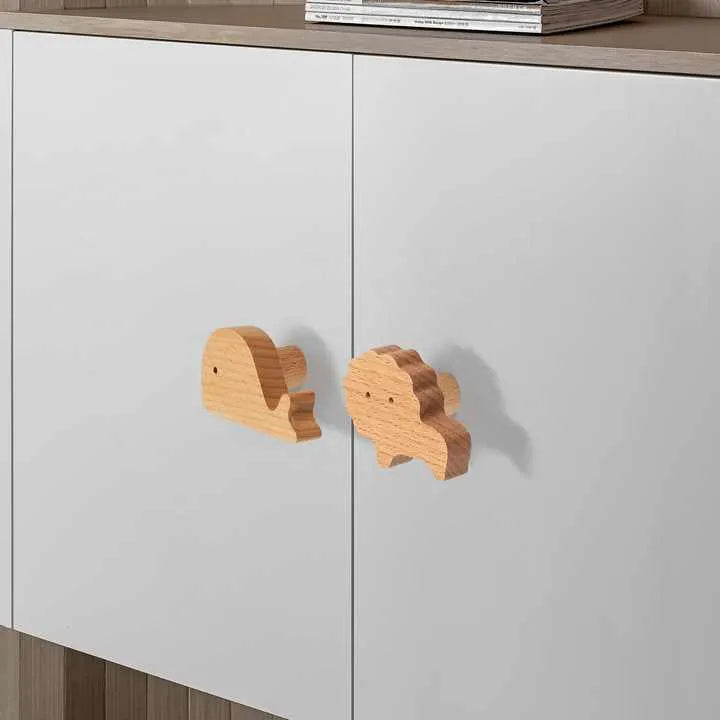 Lion Wooden Knob/Hook