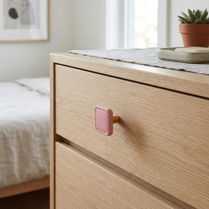Sofia Square knob