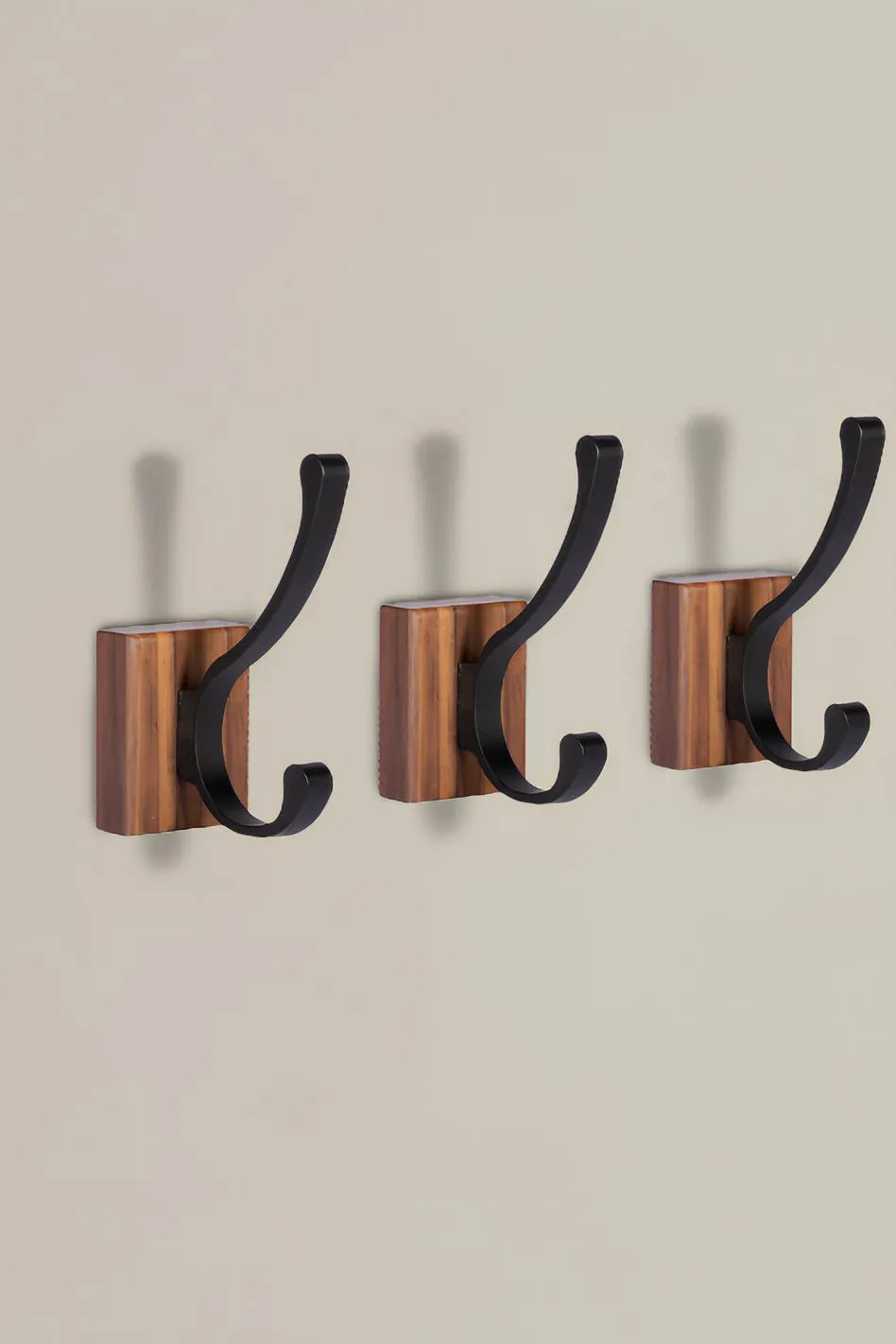 Mantara Thorne Hook W-0032 is a modern space aluminum and walnut hook in black and  ideal for kitchen and dresser drawers.