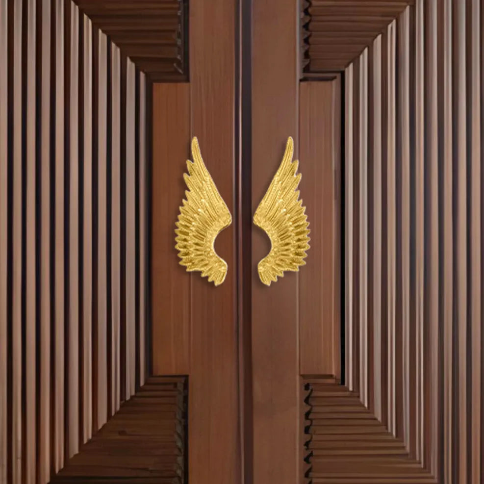 Cabinet pull handle, solid brass, polished gold finish, Mantara, model B-0017.