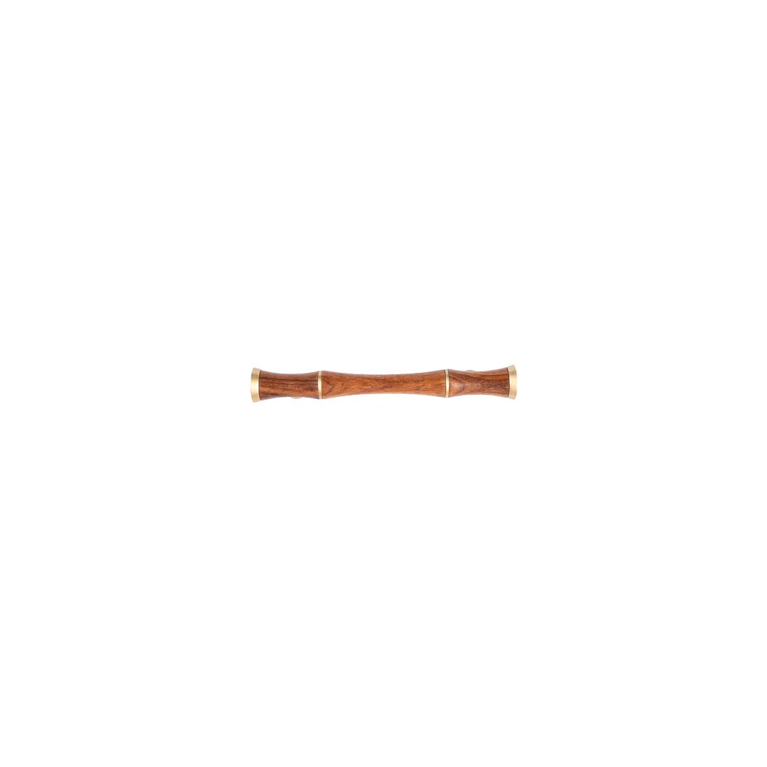 Titus Handle