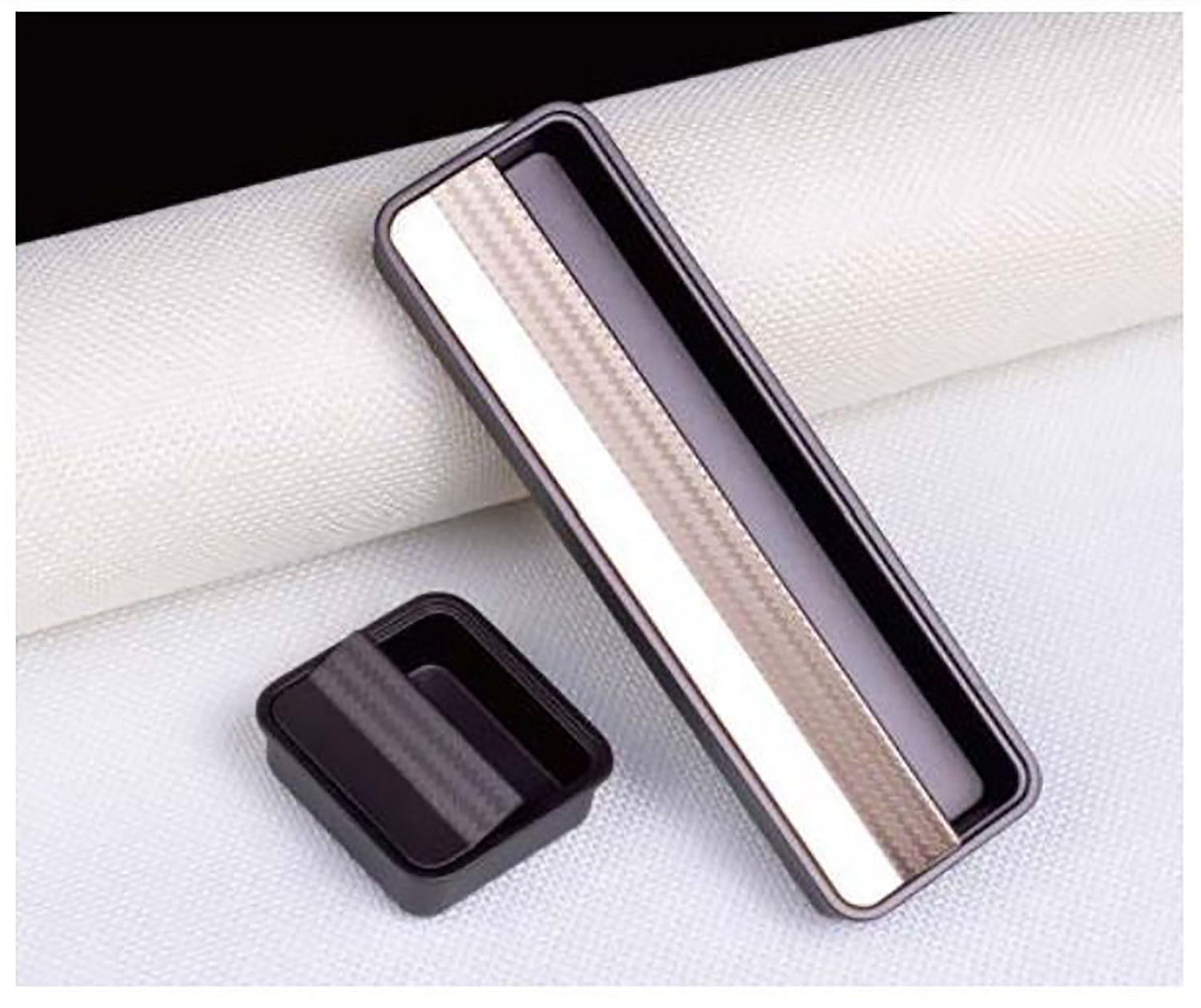 Mantara Arcane Handle Z-0015 is a modern zinc alloy handle in brushed black, grey, and gold finish, ideal for kitchen drawers, dresser drawers.