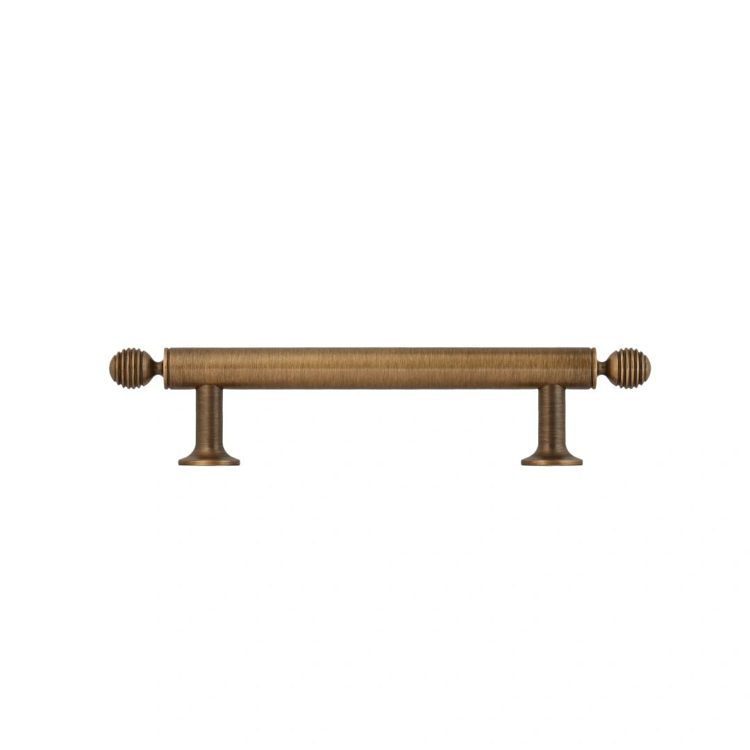 Aureate Handle