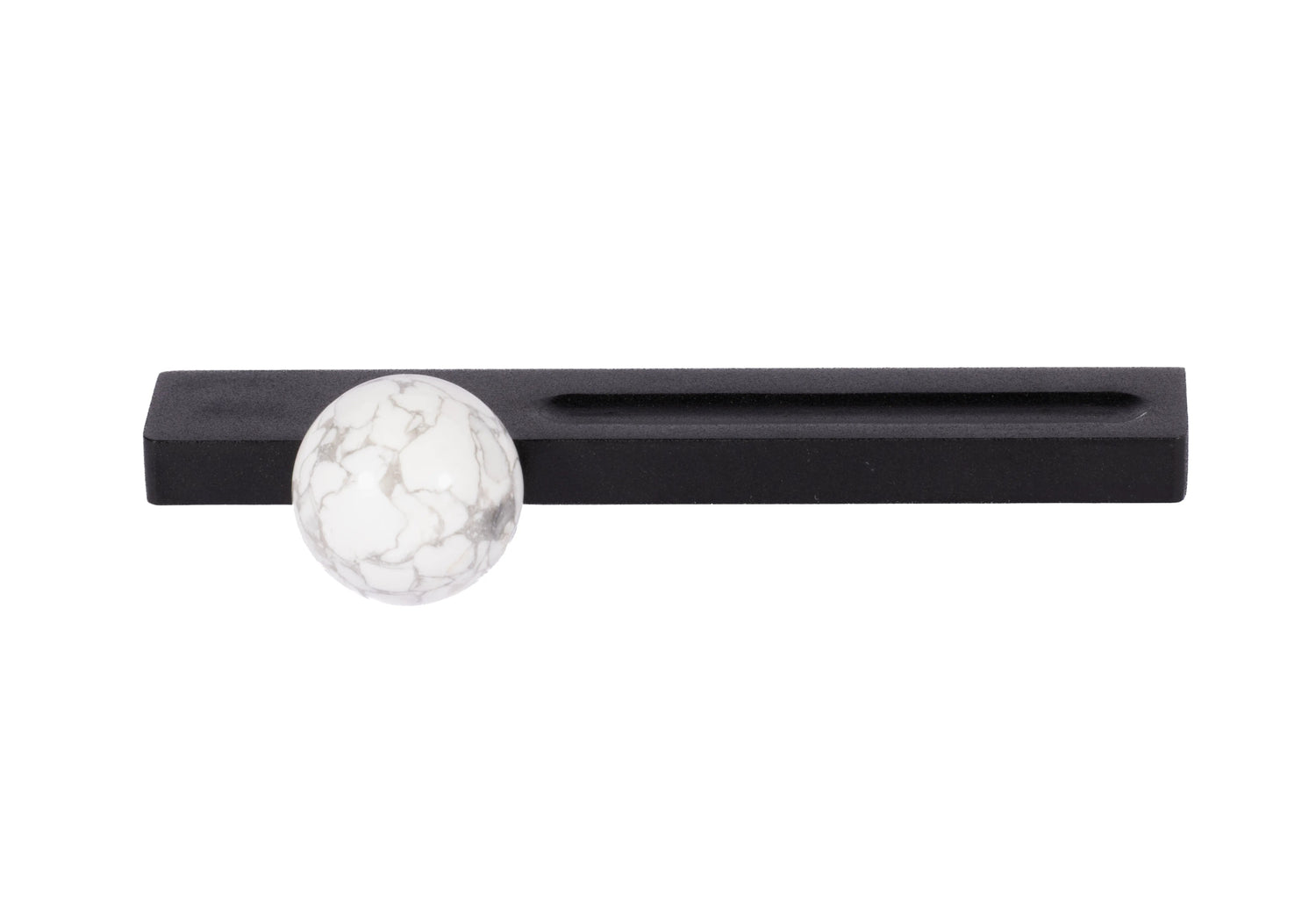 Calyx Handle M-0017 in white marble, brushed finish, 106mm &amp; 146mm sizes, for drawers by Mantara.