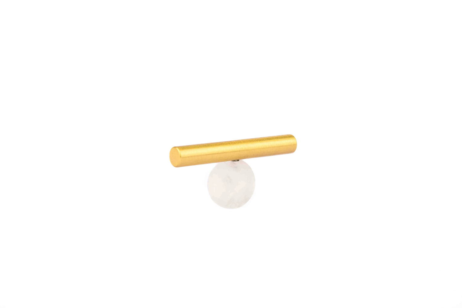 The Mantara C-0020 Chroma T-Bar is a modern crystal and brass knob in white, ideal for drawers and cabinets.
