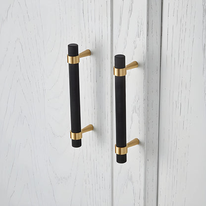  Mantara Cleo T Bar Handle B-0064 is a modern knurled brushed brass handle in black ,ideal for wardrobes and cabinets.
