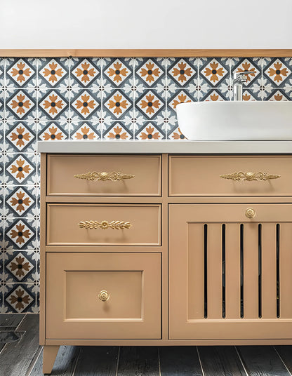 Mantara Daisy Handle B-0087 is a modern brass handle in gold, ideal for drawers, cabinets, wardrobes, and main doors.