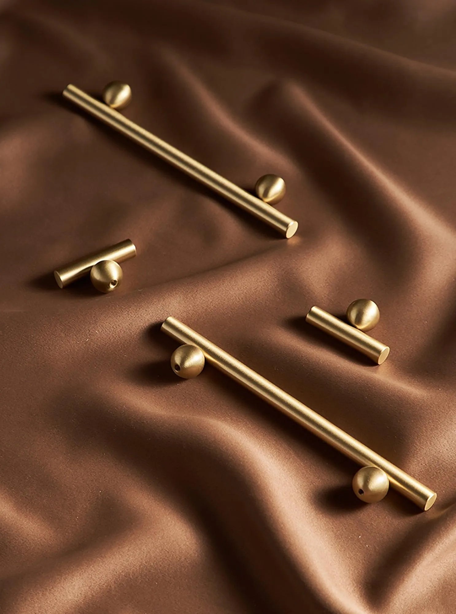 Elowen T Bar Handle Handles 50mm / Gold / Brass - M A N T A R A