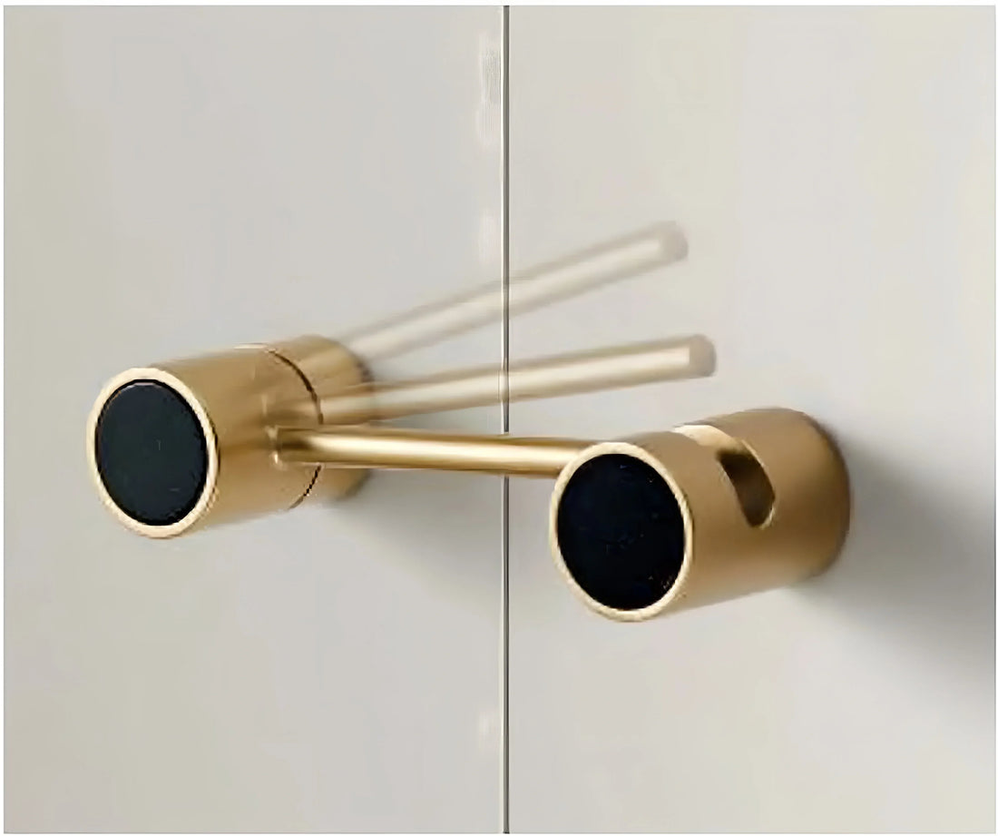 Auris Handle and Knob