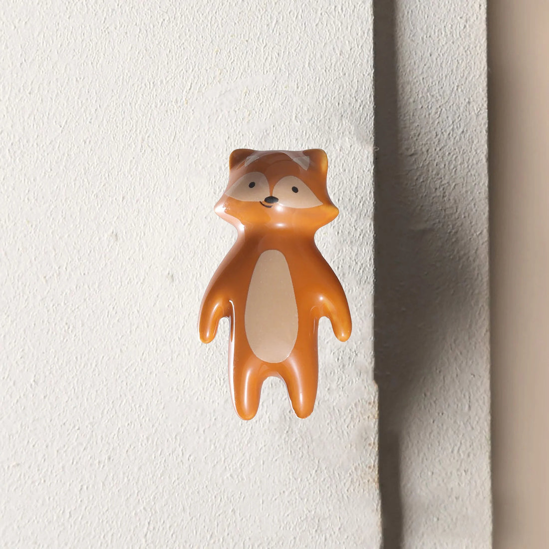 The Mantara CR-0001-Fox Foxy Knob is a modern orange ceramic knob with a polished finish, perfect for wardrobes, cabinets, and kids&