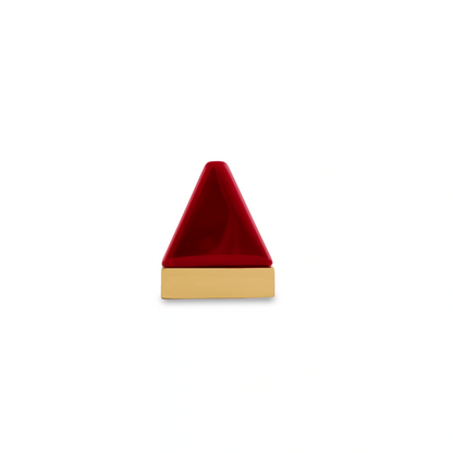 Mantara Gable Knob Z-0001 is a modern zinc alloy and agate knob in  red ideal for cabinets and drawers.