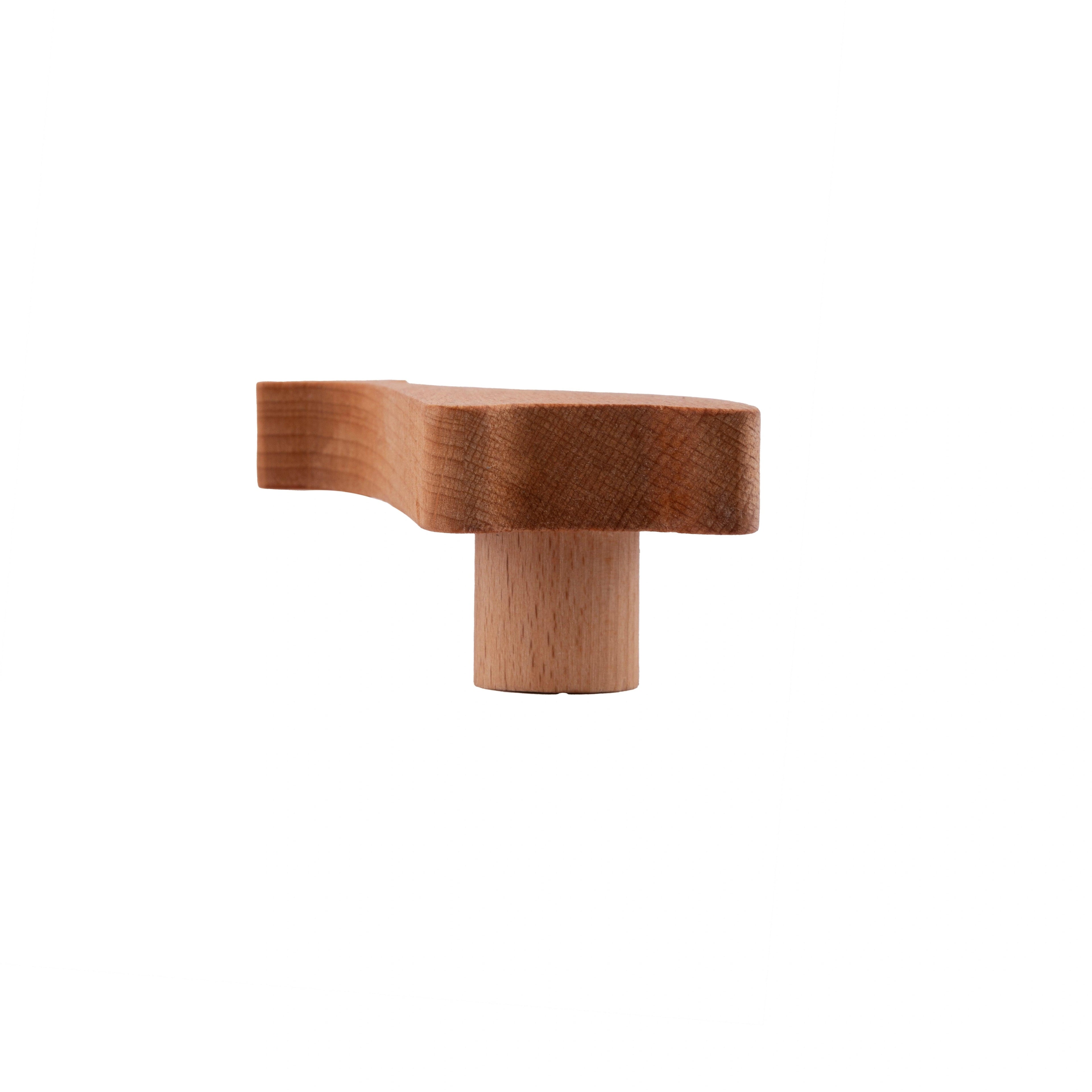 Mantara Giraffe knob W-0024 is a modern beige  wooden knob, ideal for kids’ rooms, drawers, and cabinets.