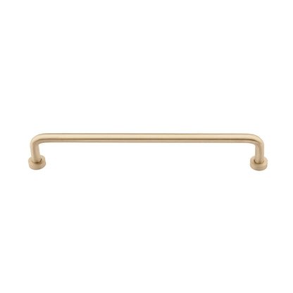 The Gleam Handle by Mantara B-0106 is a brushed brass handle in gold, ideal for furniture, wardrobes, and kitchens.