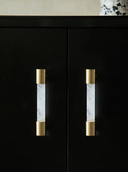 The Mantara C-0014-96 Haze Handle is a modern crystal and brass handle in white, ideal for cabinets and wardrobes.