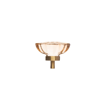 The Mantara C-0009 is a modern artificial crystal + brass knob in champange/brass, ideal for kitchens and cabinets.