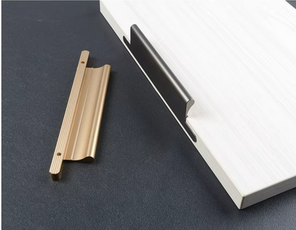 Ardent Handle
