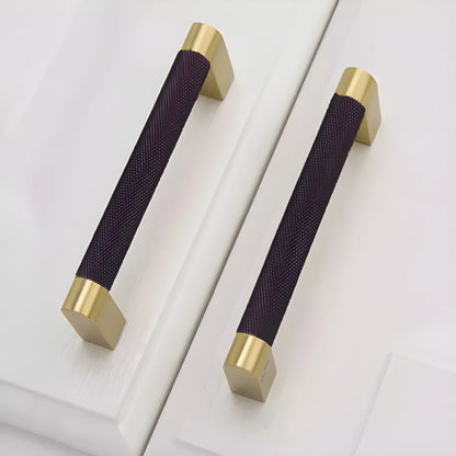 Mantara Julius Handle B-0065 is a modern brushed brass handle in black, ideal for doors, wardrobes, and drawers.