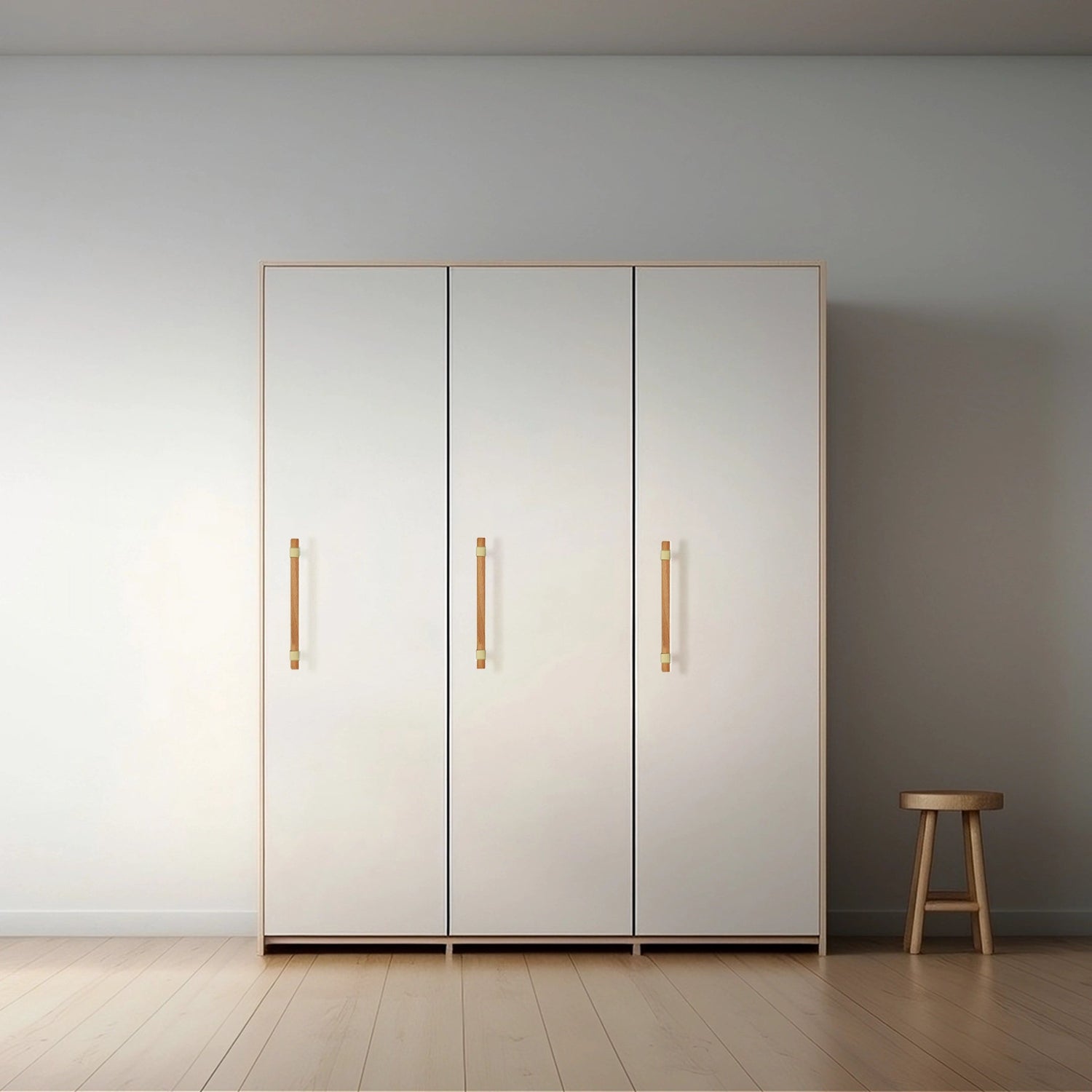 Mantara Lorien Handle W-0028 is a modern zinc and beech wood handle in Gold ideal for kitchen and dresser drawers.