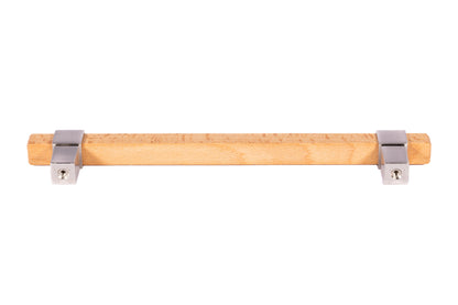 Mantara Lorien Handle W-0028 is a modern zinc and beech wood handle in silver ideal for kitchen and dresser drawers.