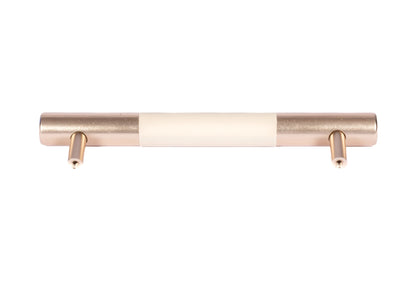 Lyra Handle