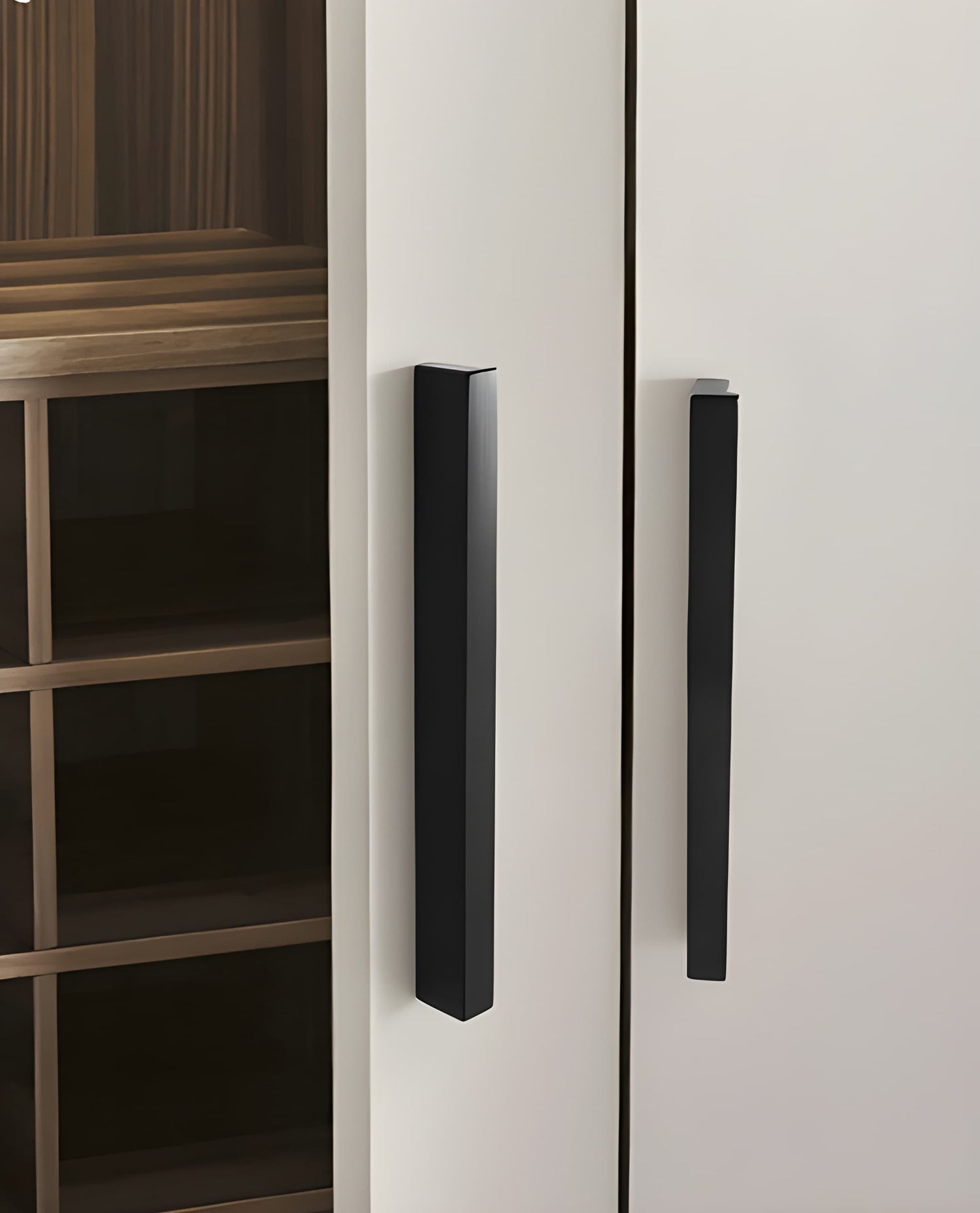 MANTARA B-0077-Dis Handle Handles 800mm / Black / Brass - M A N T A R A