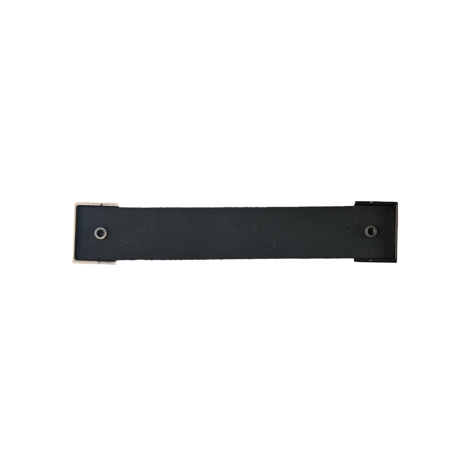 The Mantara L-0015 is a modern crystal handle in blue, ideal for kitchen drawers and dressers.