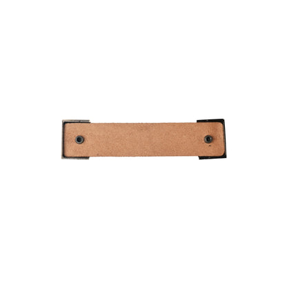 The Mantara L-0015 is a modern crystal handle in brown, ideal for kitchen drawers and dressers.